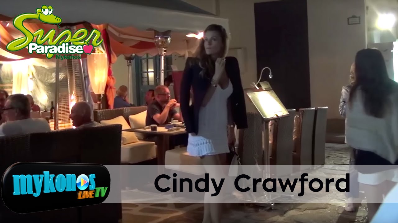 i-swsias-tis-Cindy-Crawford-kukloforei-stin-mukono-kai-entupwsiazei--img
