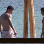 Sequence 01.00_00_54_01.Still001