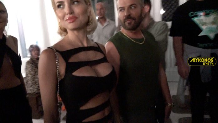 Sequence 01.00_00_11_14.Still001