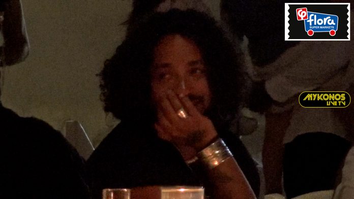 Sequence 01.00_00_27_01.Still001