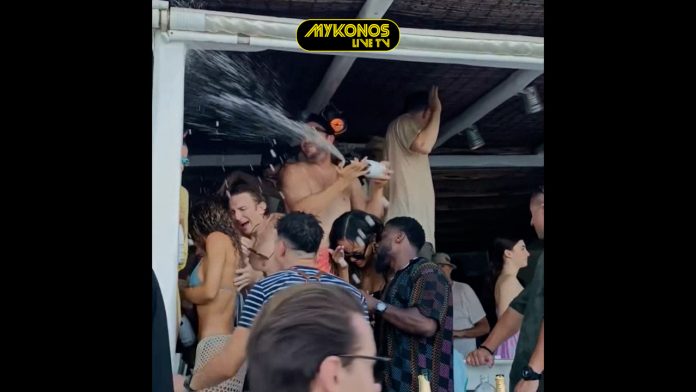 Sequence 01.00_00_04_15.Still002