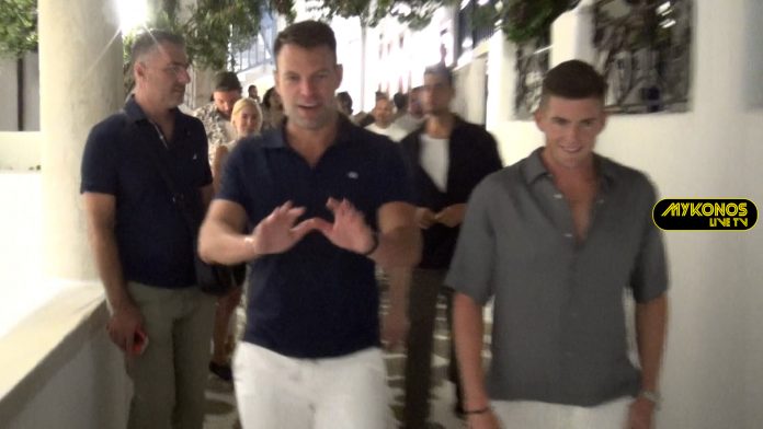 Sequence 01.00_00_10_20.Still001