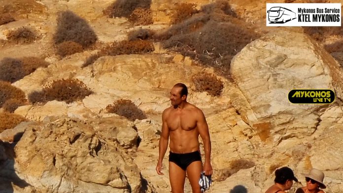 Sequence 01.00_00_47_11.Still001