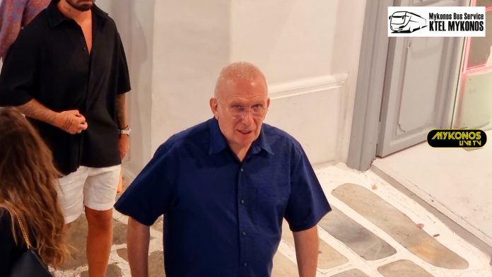 Sequence 01.00_00_20_12.Still001