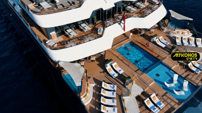 Sequence 01.00_01_36_01.Still001