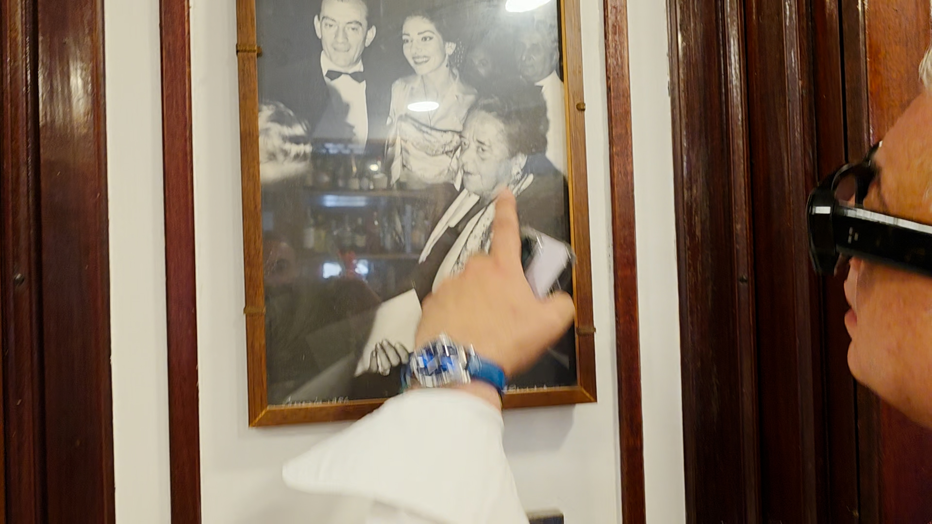 Sequence 01.00_00_56_33.Still001