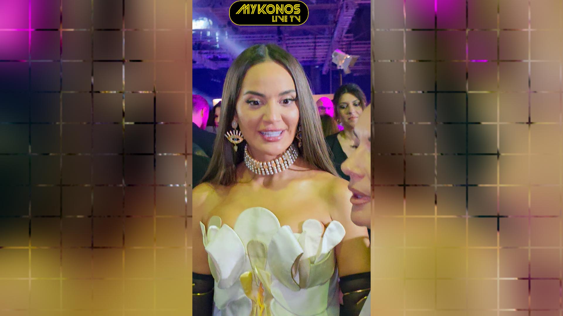 ΓΙΑΤΙ Η ΡΙΑ ΕΛΛΗΝΙΔΟΥ ΣΝΟΜΠΑΡΕΙ ΤΗΝ ΜΥΚΟΝΟ;