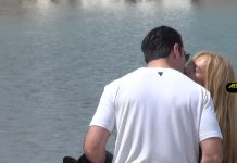 ΠΑΠΑΔΗΜΗΤΡΙΟΥ-ΓΕΡΟΝΤΙΔΑΚΗΣ ΔΕΝ ΚΡΥΒΟΝΤΑΙ ΠΙΑ! ΣΤΗΝ ΜΥΚΟΝΟ ΤΟ ΠΡΩΤΟ ΔΗΜΟΣΙΟ ΦΙΛΙ ΤΟΥΣ