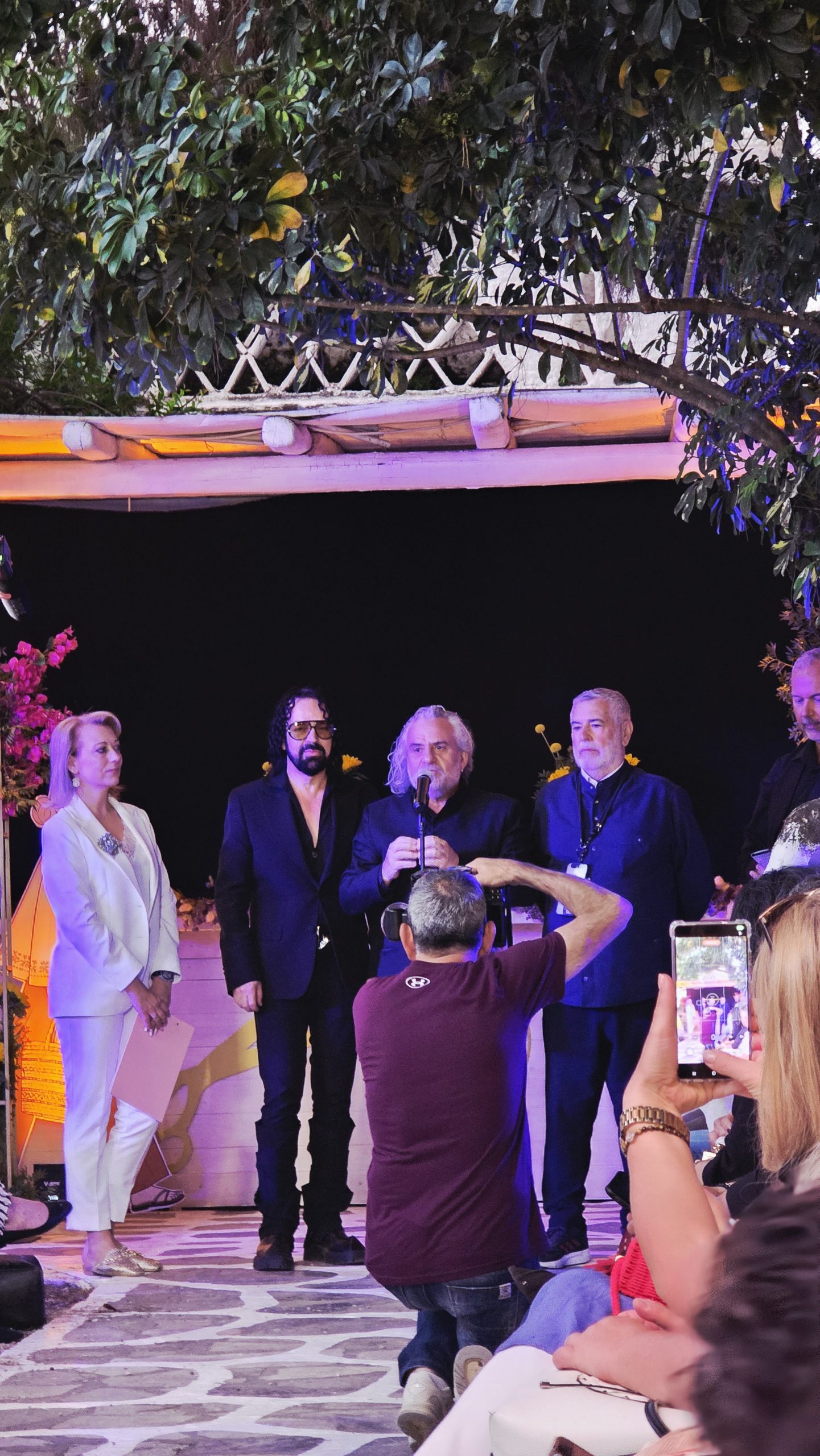 Στιγμιότυπο από την εκδήλωση Ραφές και Μεταμορφώσεις στη Μύκονο