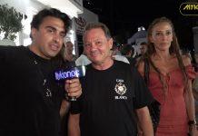 ΑΠΟΣΤΟΛΟΣ ΛΥΤΡΑΣ: ΕΝΤΥΠΩΣΙΑΚΗ ΕΜΦΑΝΙΣΗ ΜΕ ΤΗ ΣΥΖΥΓΟ ΤΟΥ ΣΤΗ ΜΥΚΟΝΟ – ΤΙ ΛΕΕΙ ΓΙΑ ΤΗΝ ΕΛΛΗΝΙΚΗ ΤΗΛΕΟΡΑΣΗ