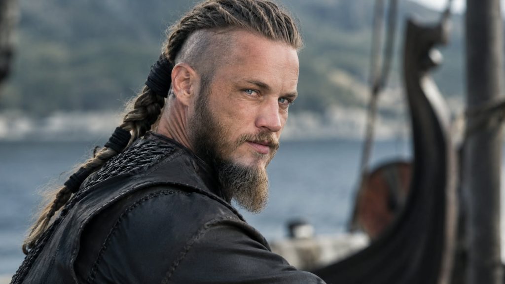 Ο ΓΟΗΤΕΥΤΙΚΟΣ ΗΘΟΠΟΙΟΣ TRAVIS FIMMEL ΑΠΟ ΤΟΥΣ «VIKINGS» ΠΙΝΕΙ ΜΠΥΡΕΣ ΣΤΟ ΔΙΑΣΗΜΟ TROPICANA ΤΗΣ ΜΥΚΟΝΟΥ!