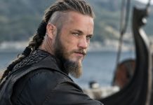 Ο ΓΟΗΤΕΥΤΙΚΟΣ ΗΘΟΠΟΙΟΣ TRAVIS FIMMEL ΑΠΟ ΤΟΥΣ «VIKINGS» ΠΙΝΕΙ ΜΠΥΡΕΣ ΣΤΟ ΔΙΑΣΗΜΟ TROPICANA ΤΗΣ ΜΥΚΟΝΟΥ!